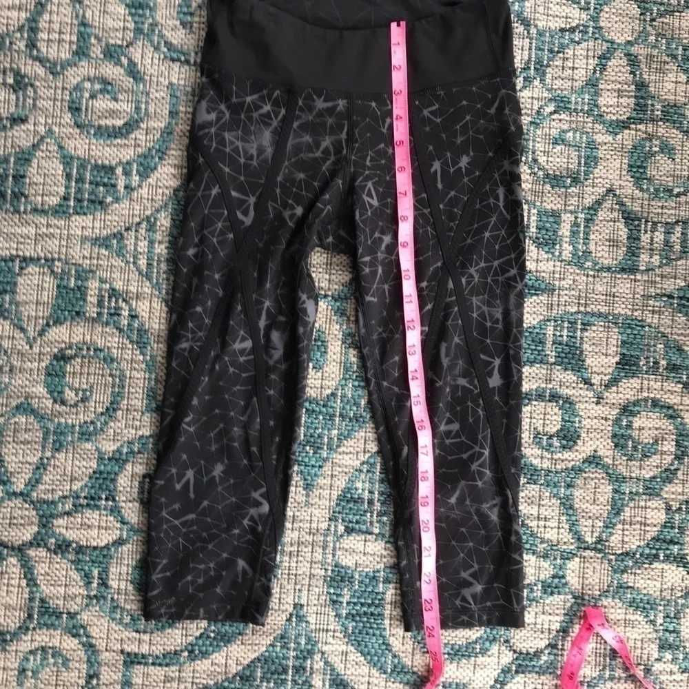 Lululemon Pedal‎ Pace Crop in Star Crushed
